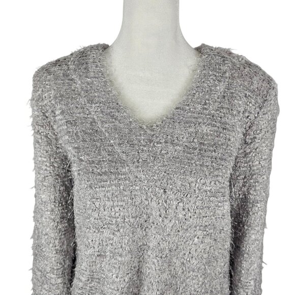 Artex Womens M Sweater Eyelash Fuzzy Soft Pullover Grey Silver Comfy Casual - Picture 13 of 16